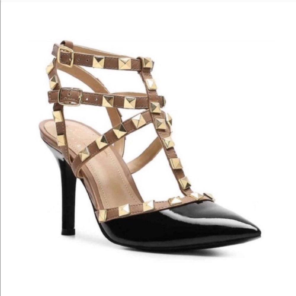 BCBGenertion patent leather rock stud pumps
